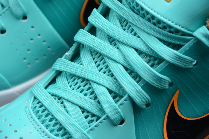 UNDEFEATED X Nike Kobe 4 Protro Spurs CQ3869-300