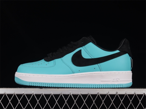 Nike Air Force 1 Low Tiffany & Co. 1837 (Friends and Family) DZ1382-900 Nike Air Force 1 Low Tiffany & Co. 1837 (Friends and Family) DZ1382-900