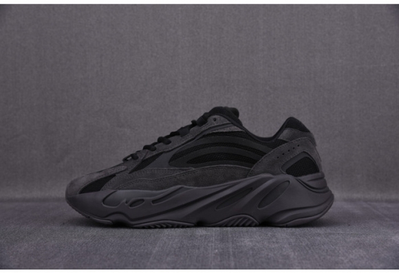 Adidas Yeezy Boost 700 V2 Vanta 