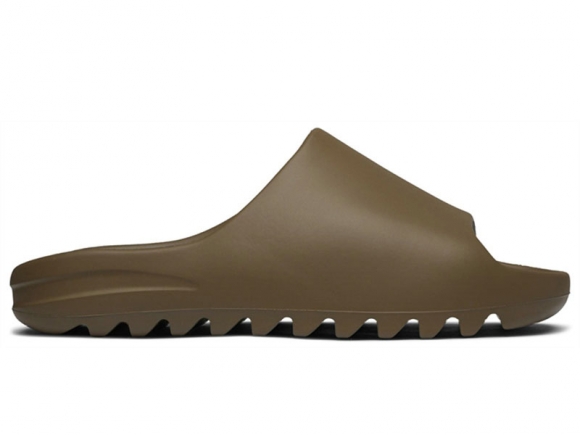 Yeezy Slides Earth Brown 