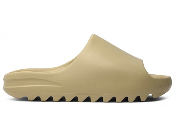 Yeezy Slides Desert Sand 
