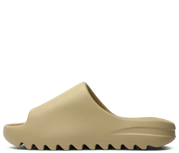 Yeezy Slides Desert Sand 