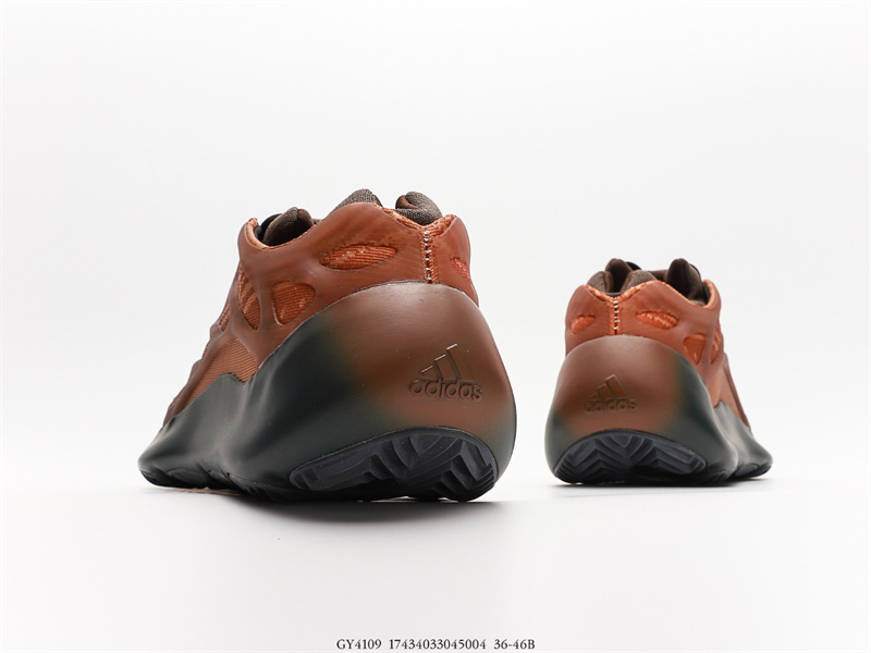 Yeezy 700 V3 Copper Fade 