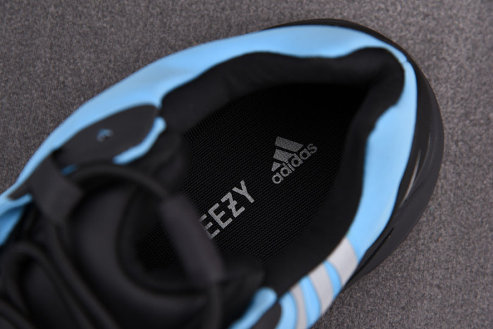 Adidas BOOST YEEZY 700 MNVN BRIGHT CYAN 